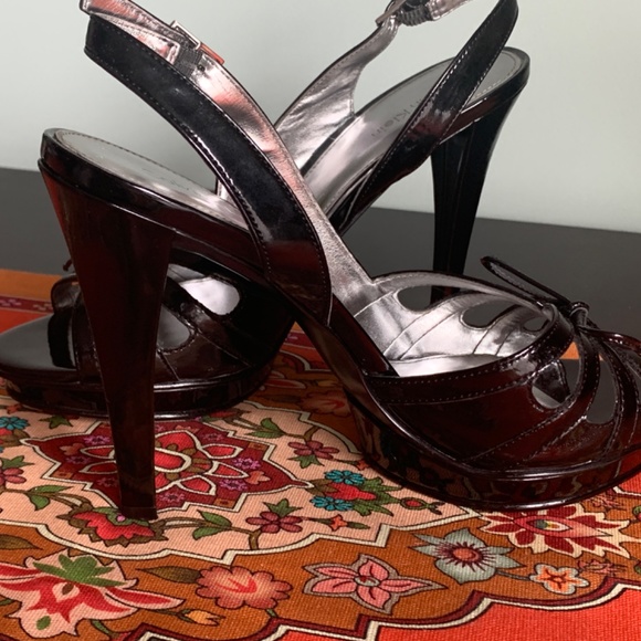 Calvin Klein Peper Patent Black Platform Heels - SIZE 7M - Picture 10 of 15